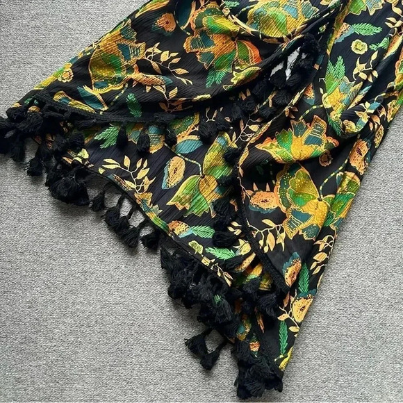 Anthropologie RAGA Flowy Tassel Fringe Open Back Tank Small NWT - Picture 6 of 7